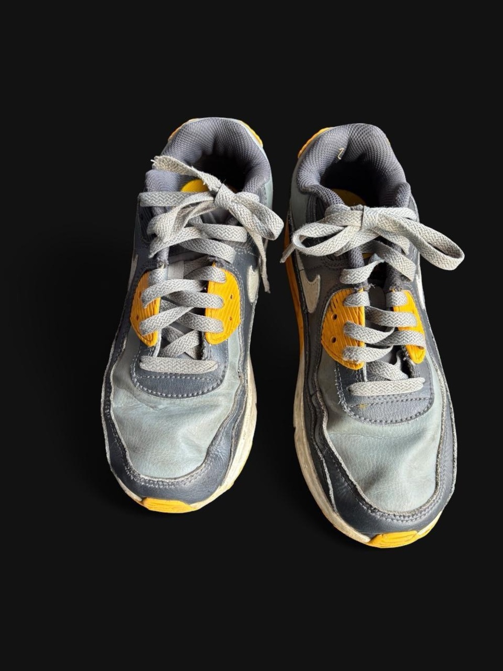 ✨Nike Air Max 90 sneakers in gray and yellow, size US 5.5Y✨